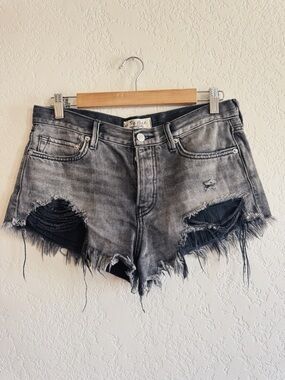 We The Free | black ripped festival jean Shorts | 26